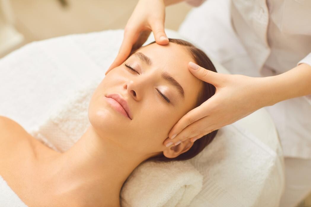 Images Pleasing Touch Bodyworks & Spa