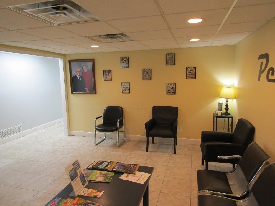 Images Pettijohn Auto Center