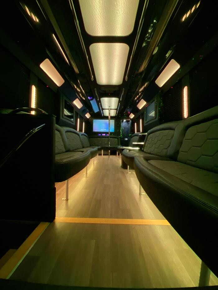 Images Absolute Comfort Limousine