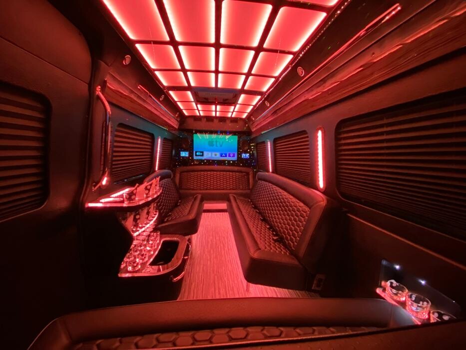 Images Absolute Comfort Limousine
