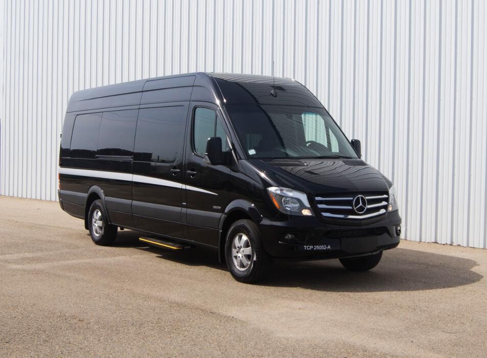Images Absolute Comfort Limousine