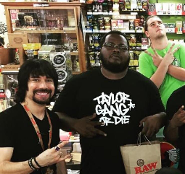 Images HQ Vape & Smoke