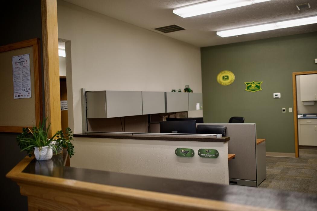 Images LandMark Implement Holdrege Support Center