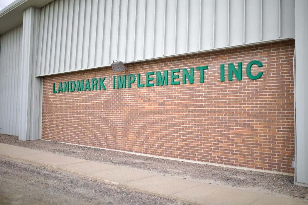 Images LandMark Implement