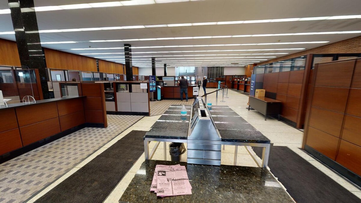 Images Park National Bank: Newark Downtown Office