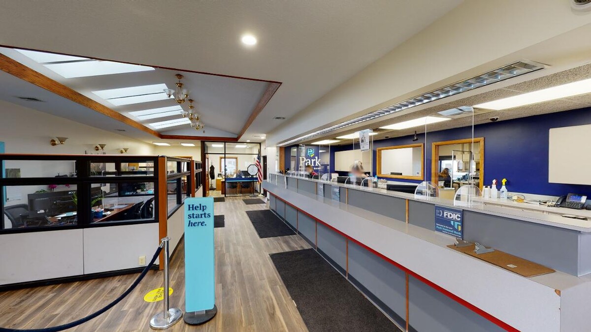 Images Park National Bank: Heath Office