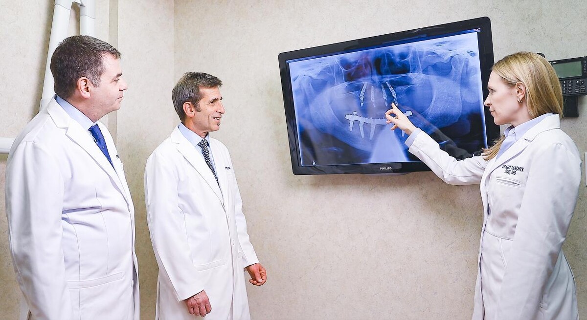 Images Oral Surgery Group, Dental Implants & Wisdom Teeth