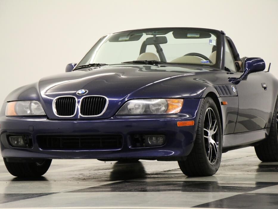 Images Jim Falk Motors