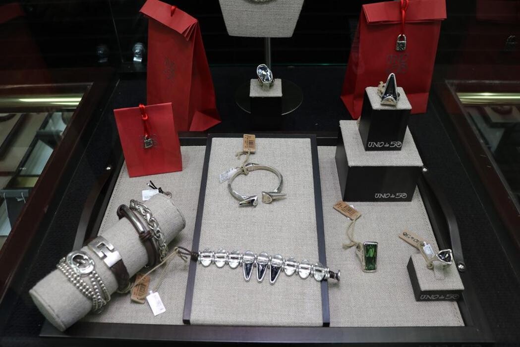 Images Elite Jewelry and Loan