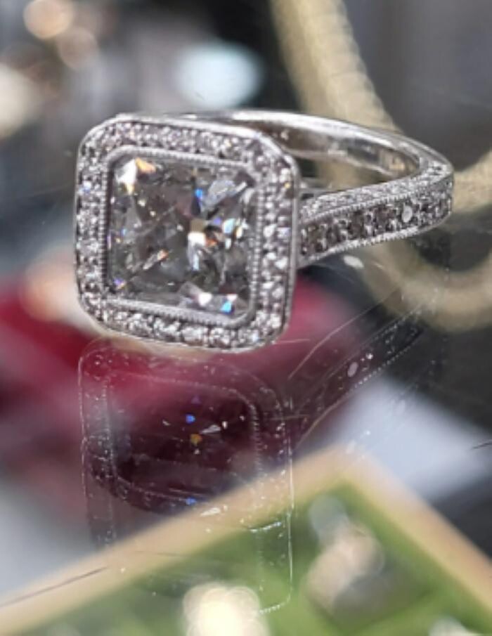 Images Elite Jewelry and Loan