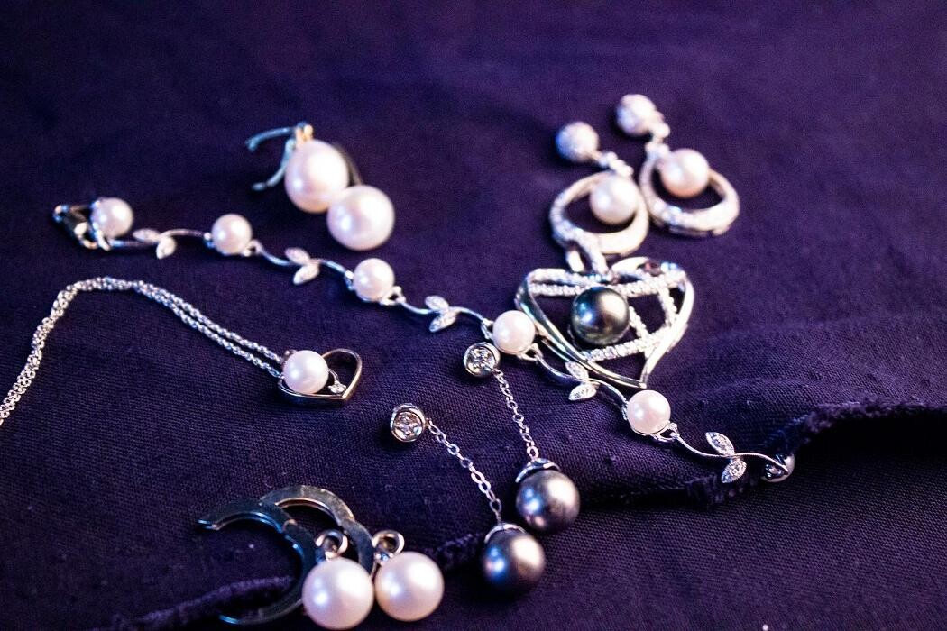 Images Elite Jewelry and Loan