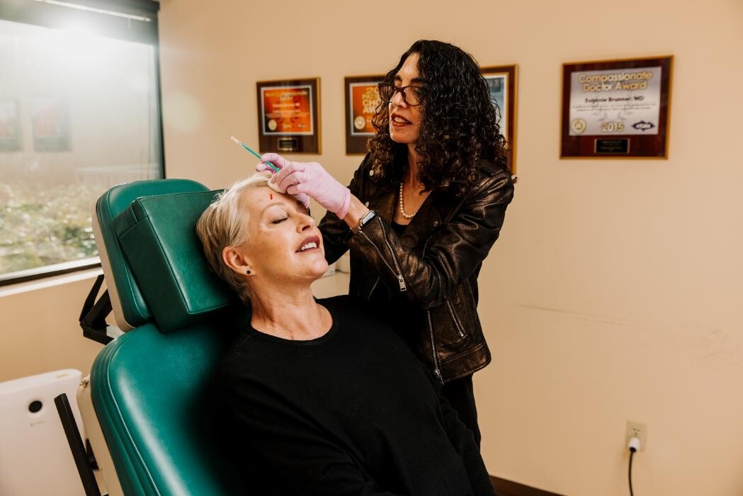 Images Eugenie Brunner, MD, FACS