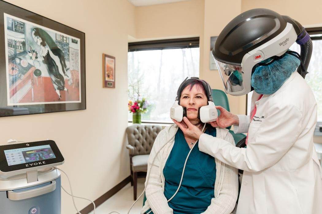 Images Eugenie Brunner, MD, FACS