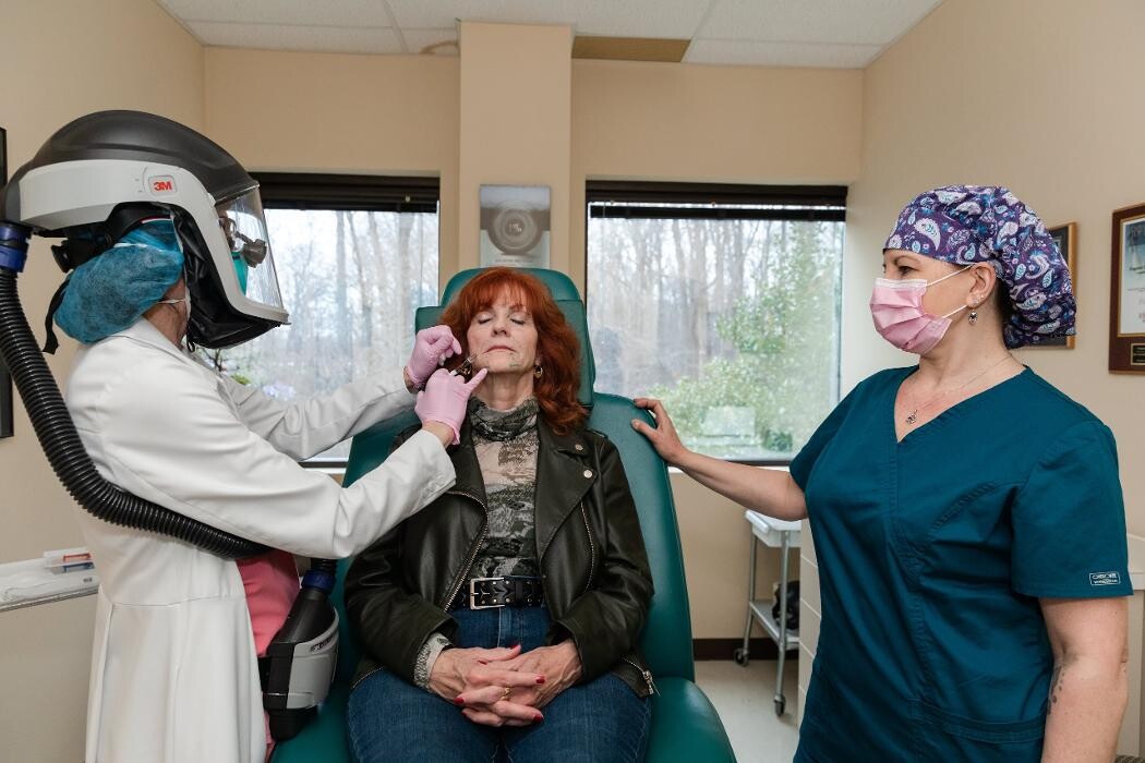 Images Eugenie Brunner, MD, FACS