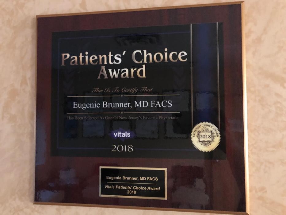Images Eugenie Brunner, MD, FACS