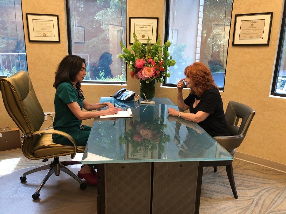 Images Eugenie Brunner, MD, FACS