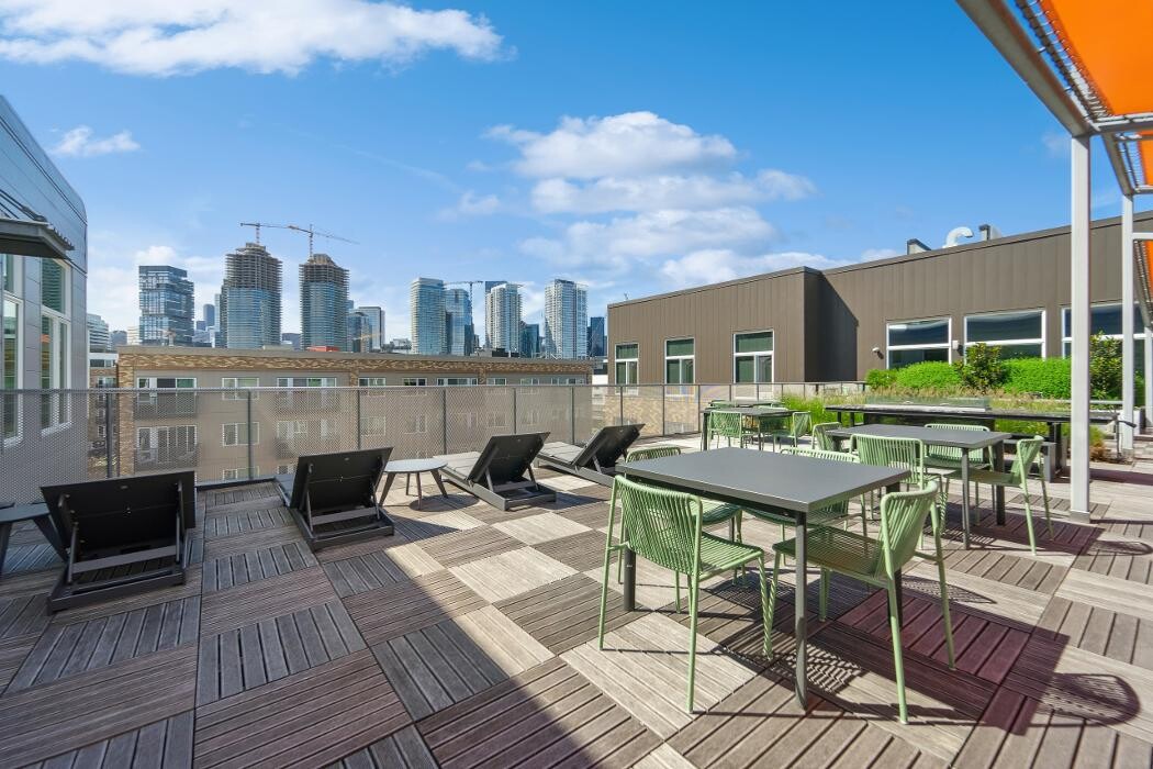 Images AMLI South Lake Union