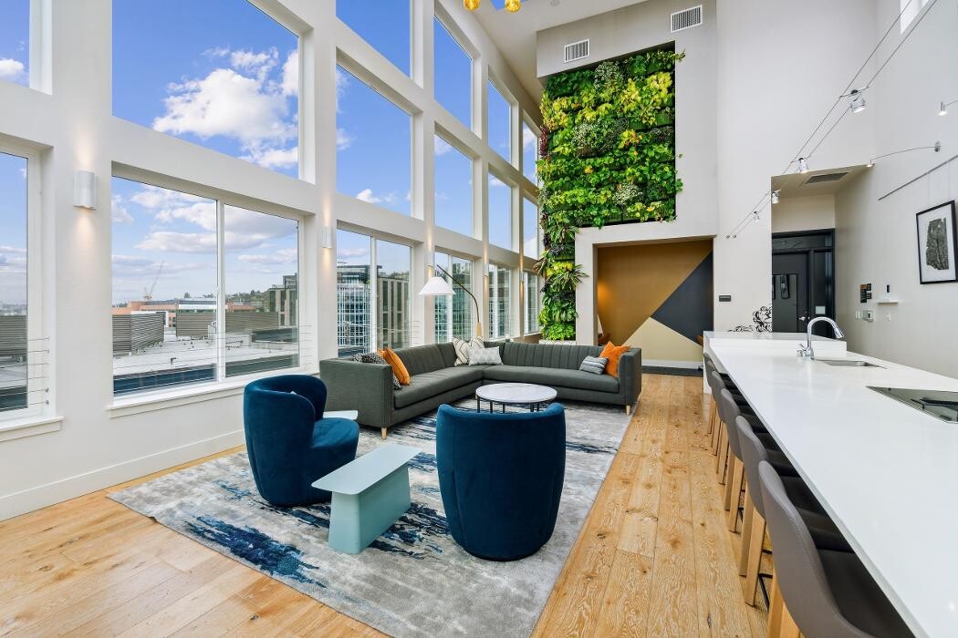 Images AMLI South Lake Union
