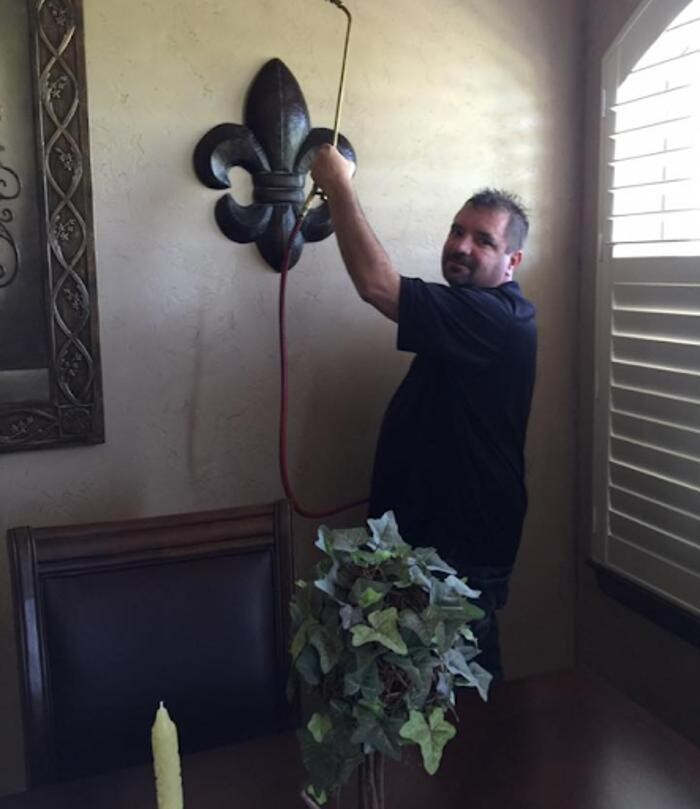 Images Roach's Termite and Pest Control Inc.