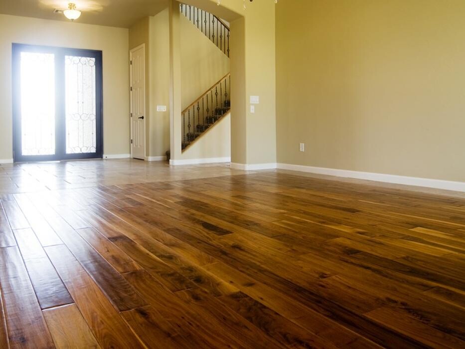 Images Long's Carpet & Interiors