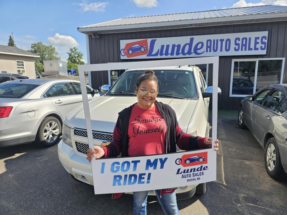 Images Lunde Auto Sales