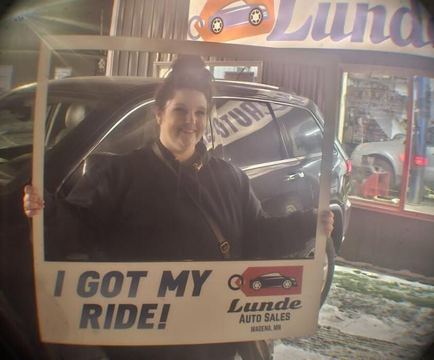 Images Lunde Auto Sales