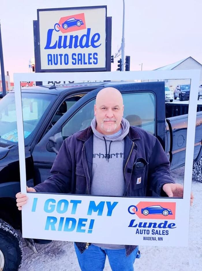 Images Lunde Auto Sales
