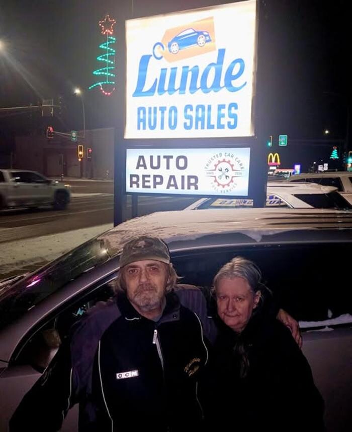 Images Lunde Auto Sales