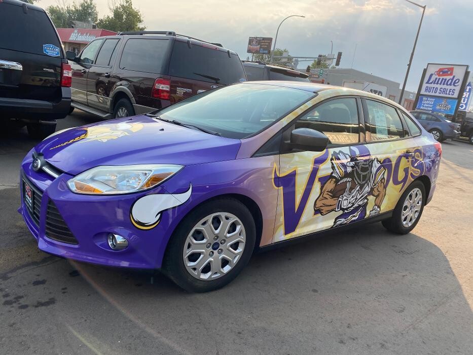 Images Lunde Auto Sales