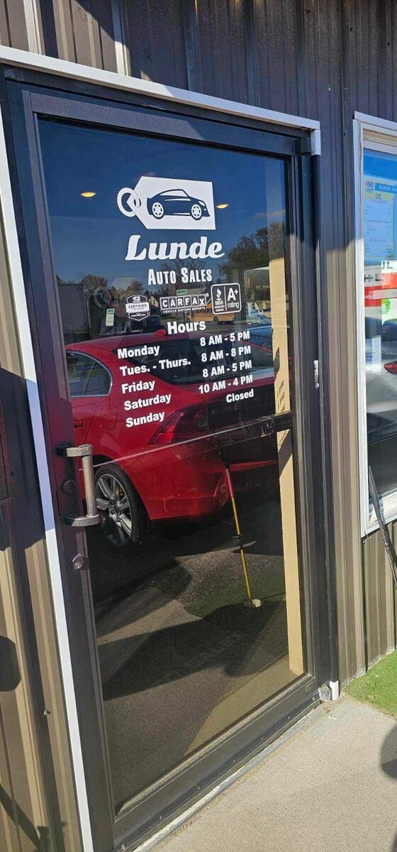 Images Lunde Auto Sales