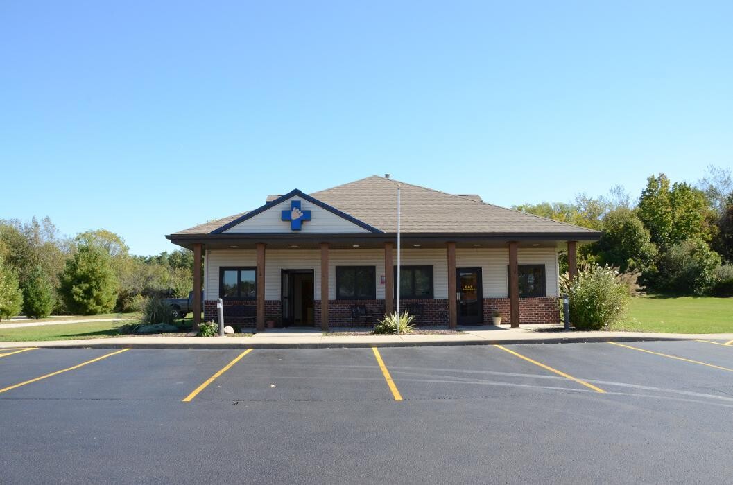 Images Germantown Hills Animal Hospital