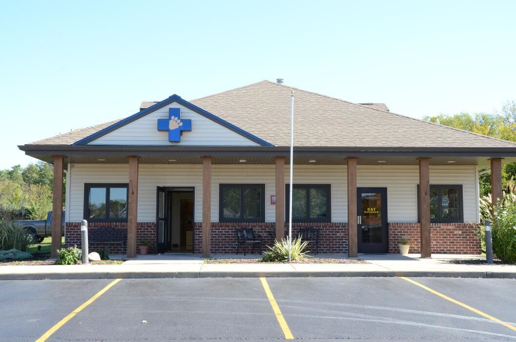 Images Germantown Hills Animal Hospital