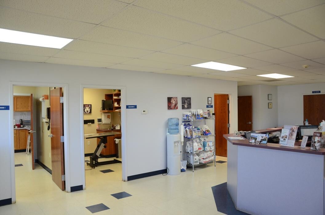 Images Germantown Hills Animal Hospital