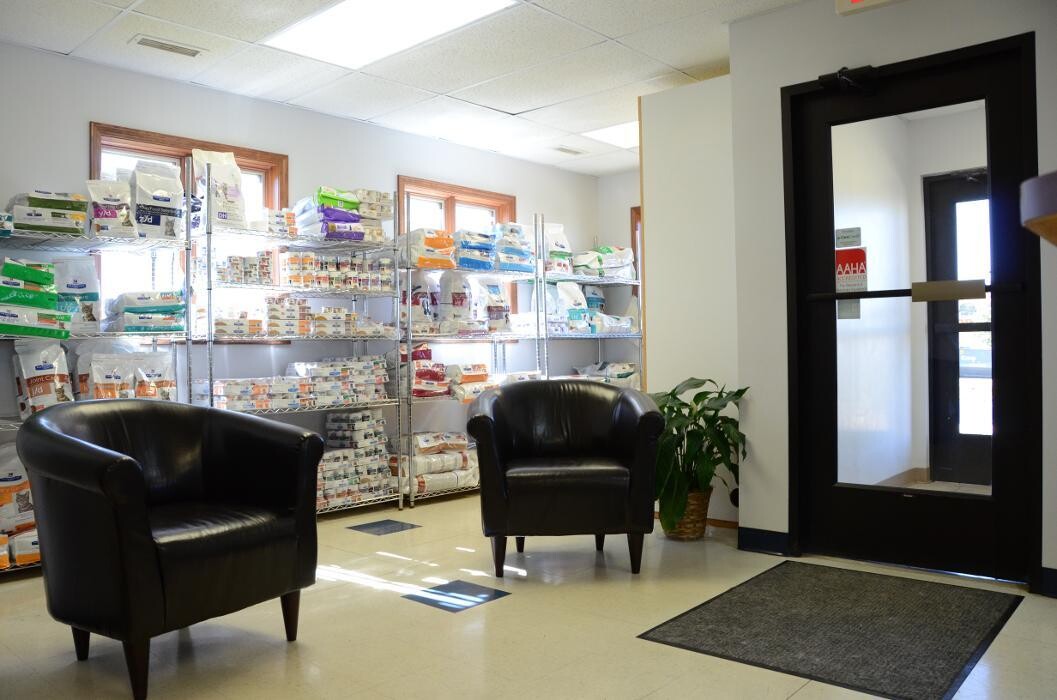 Images Germantown Hills Animal Hospital