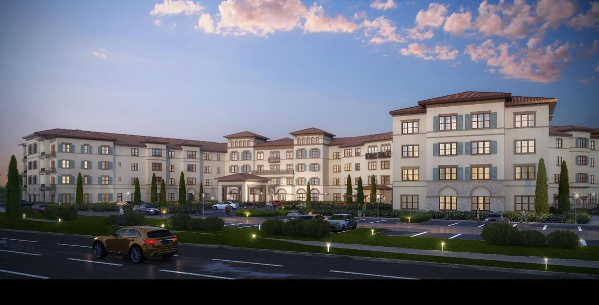 Images Grand Living at Tuscan Lakes