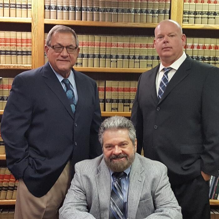 Images Holmes & Young, P.A.