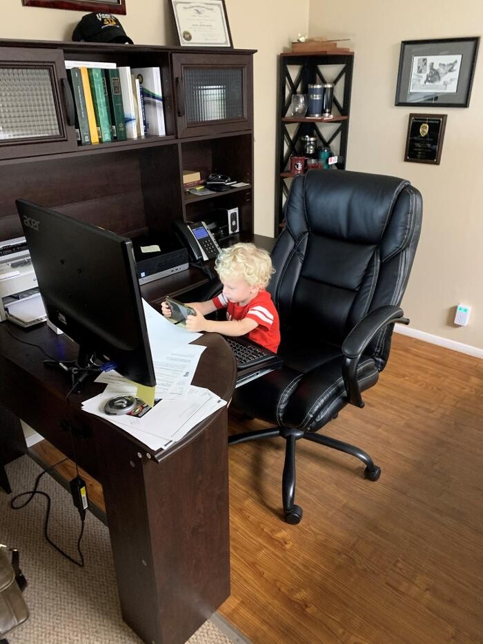 Images Holmes & Young, P.A.