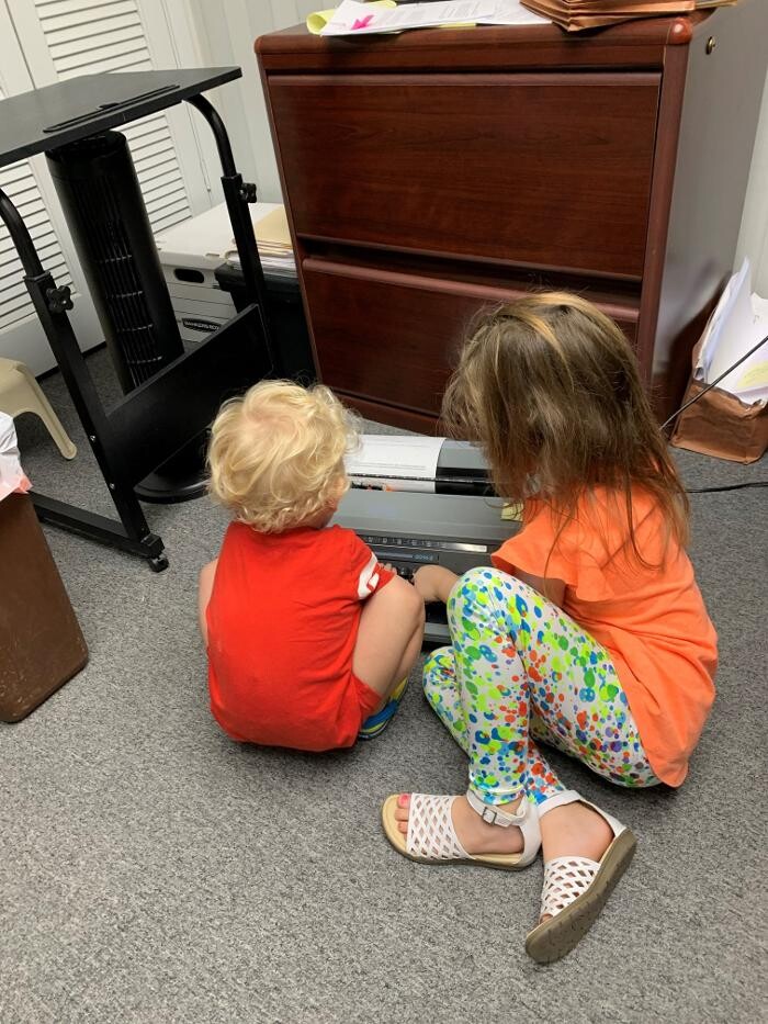 Images Holmes & Young, P.A.