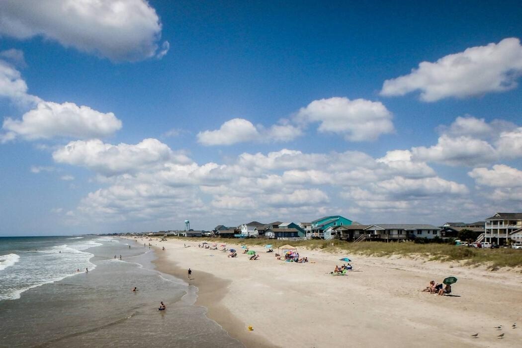 Images iTrip Oak Island-Southport