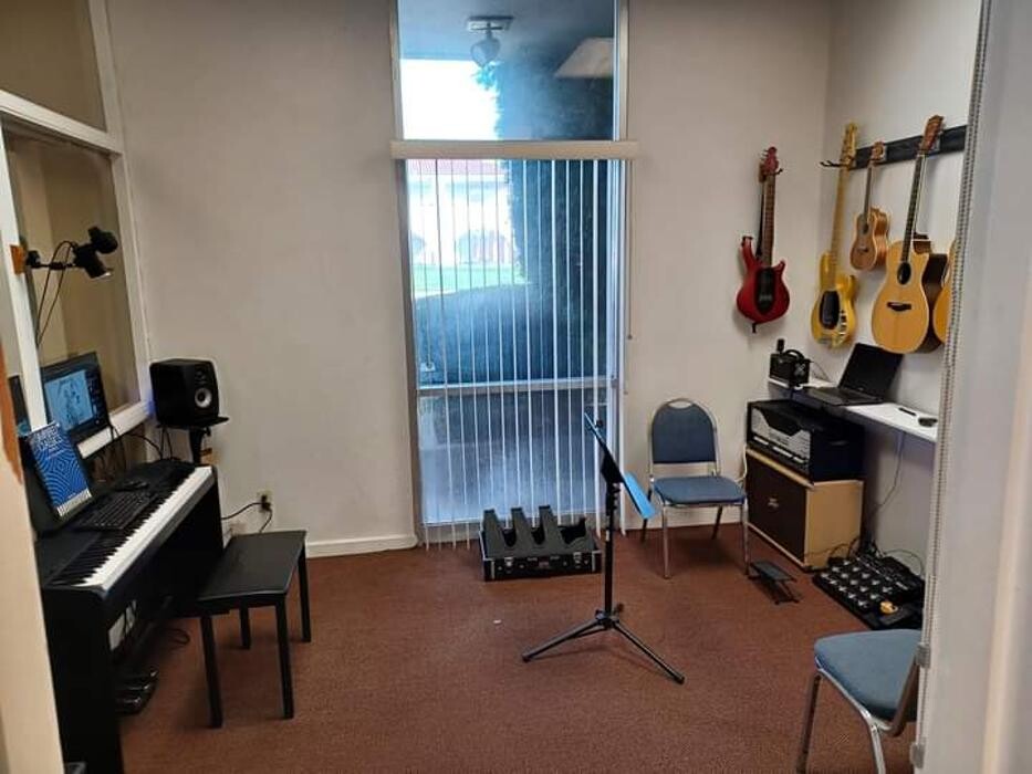 Images Rose Music Studios LLC