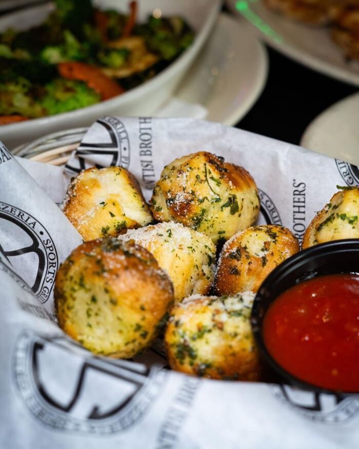 Images Santisi Brothers Pizzeria & Sports Grill