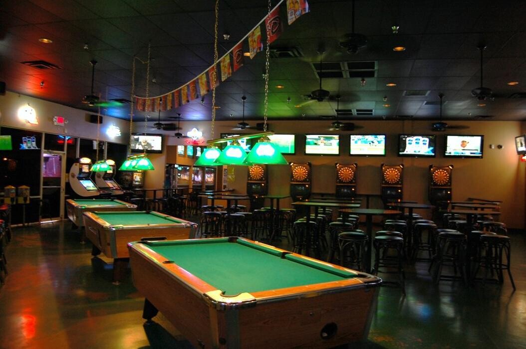 Images Santisi Brothers Pizzeria & Sports Grill