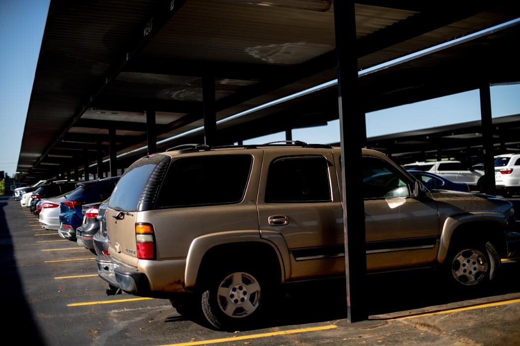 Images Fine Airport Parking - IAH
