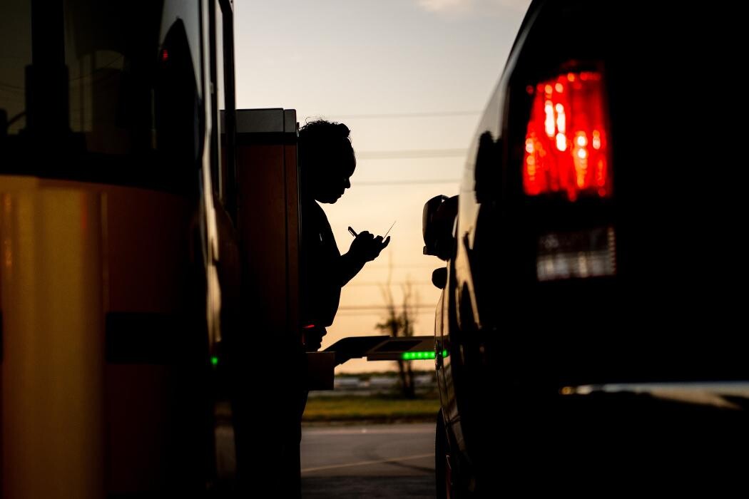Images Fine Airport Parking - IAH