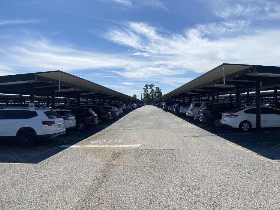 Images Fine Airport Parking - IAH