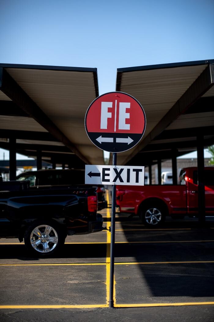 Images Fine Airport Parking - IAH