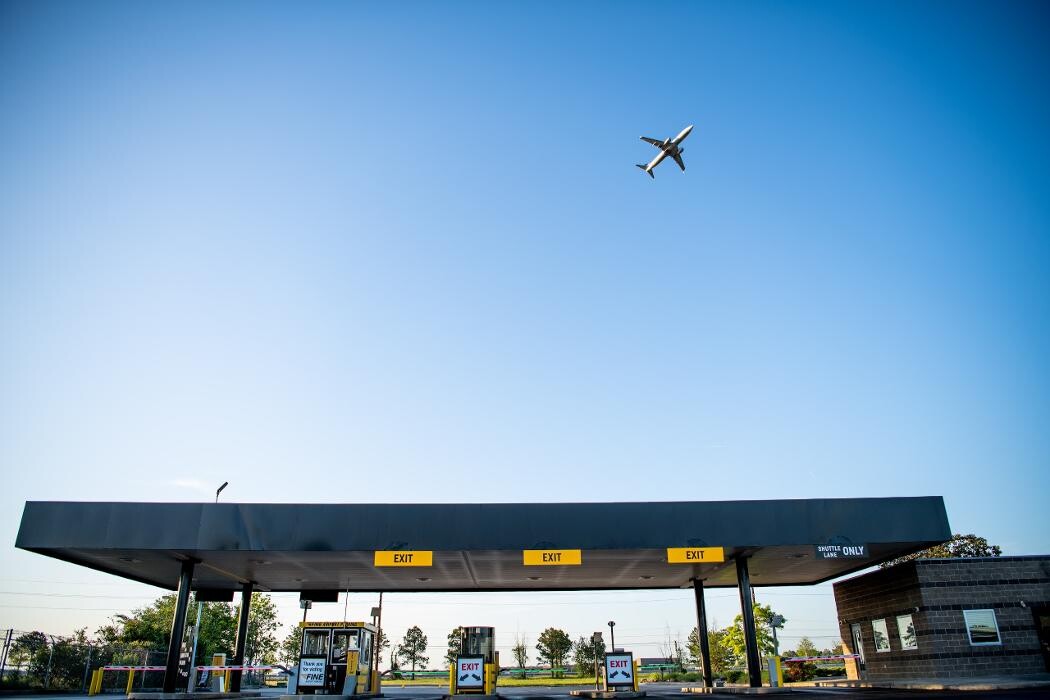 Images Fine Airport Parking - IAH