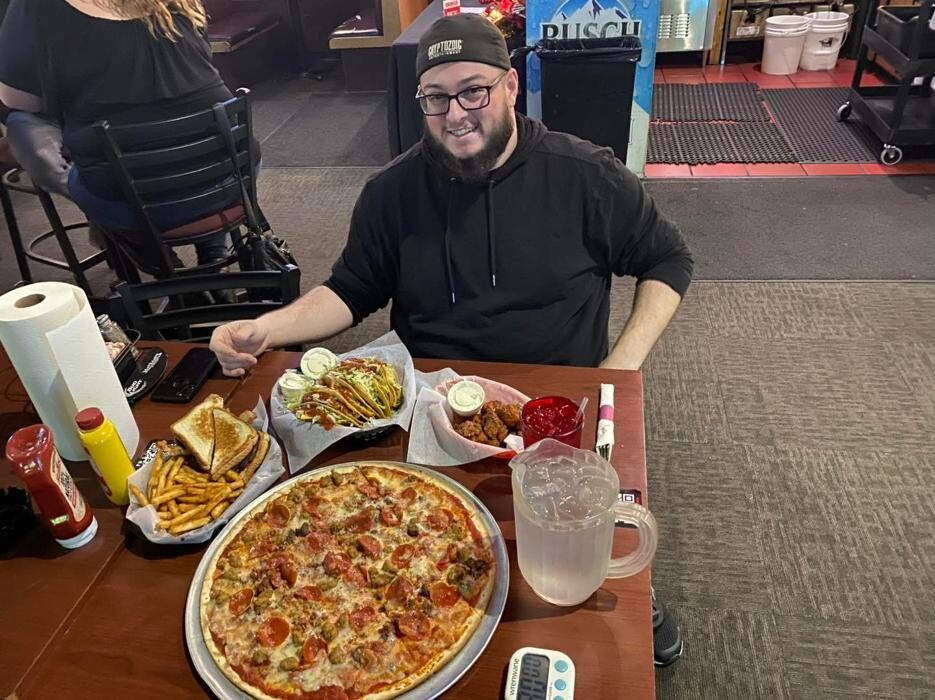 Images Hotshots Sports Bar & Grill