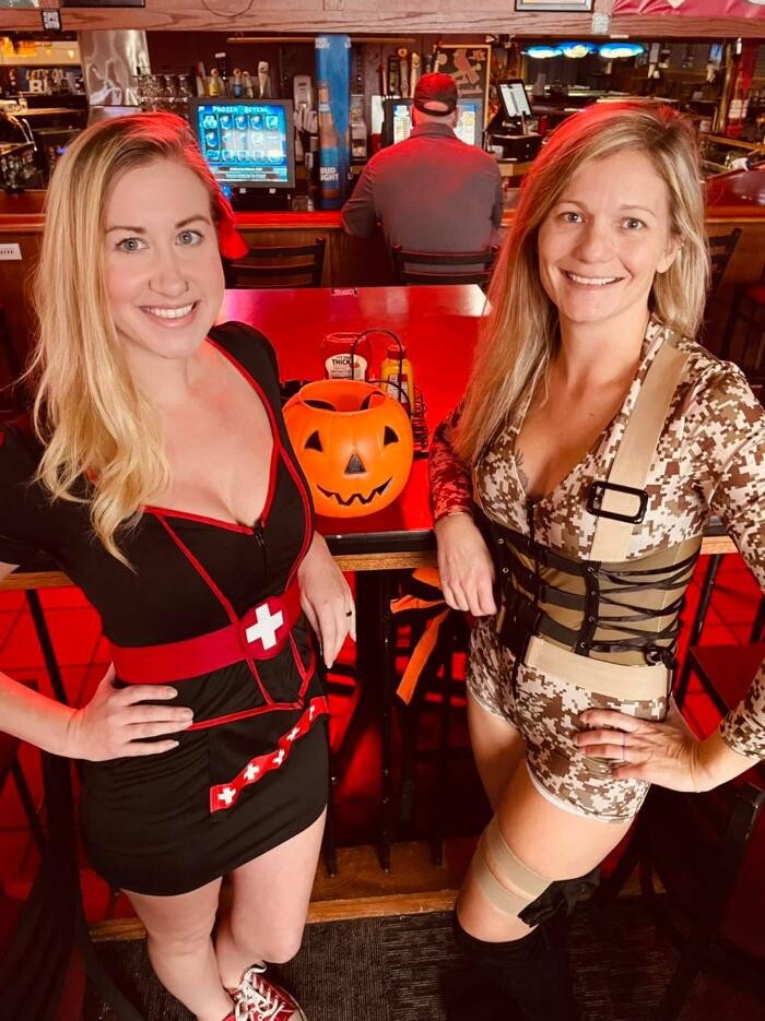 Images Hotshots Sports Bar & Grill