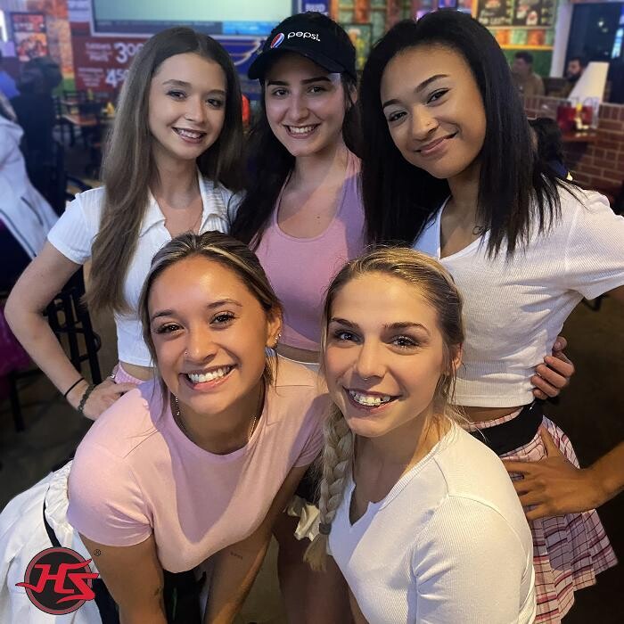 Images Hotshots Sports Bar & Grill